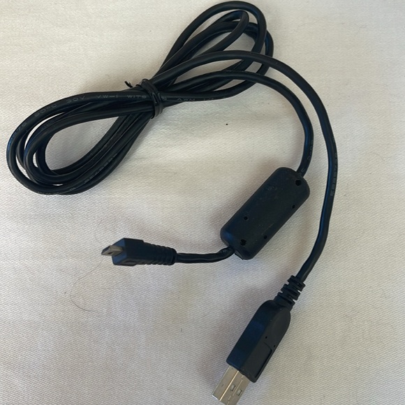 Panasonic FX37 LUMIX Camera - Picture 9 of 16